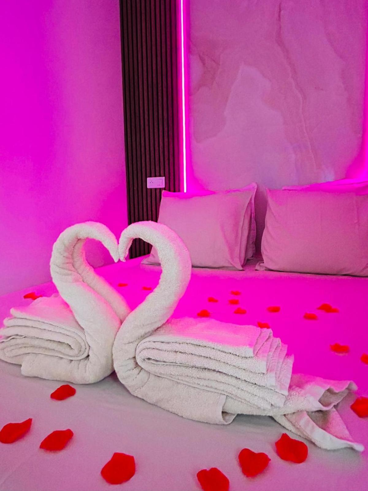 Intimate Escape - Seaside - Spa Bath - Wifi - Ac Nice Exteriér fotografie