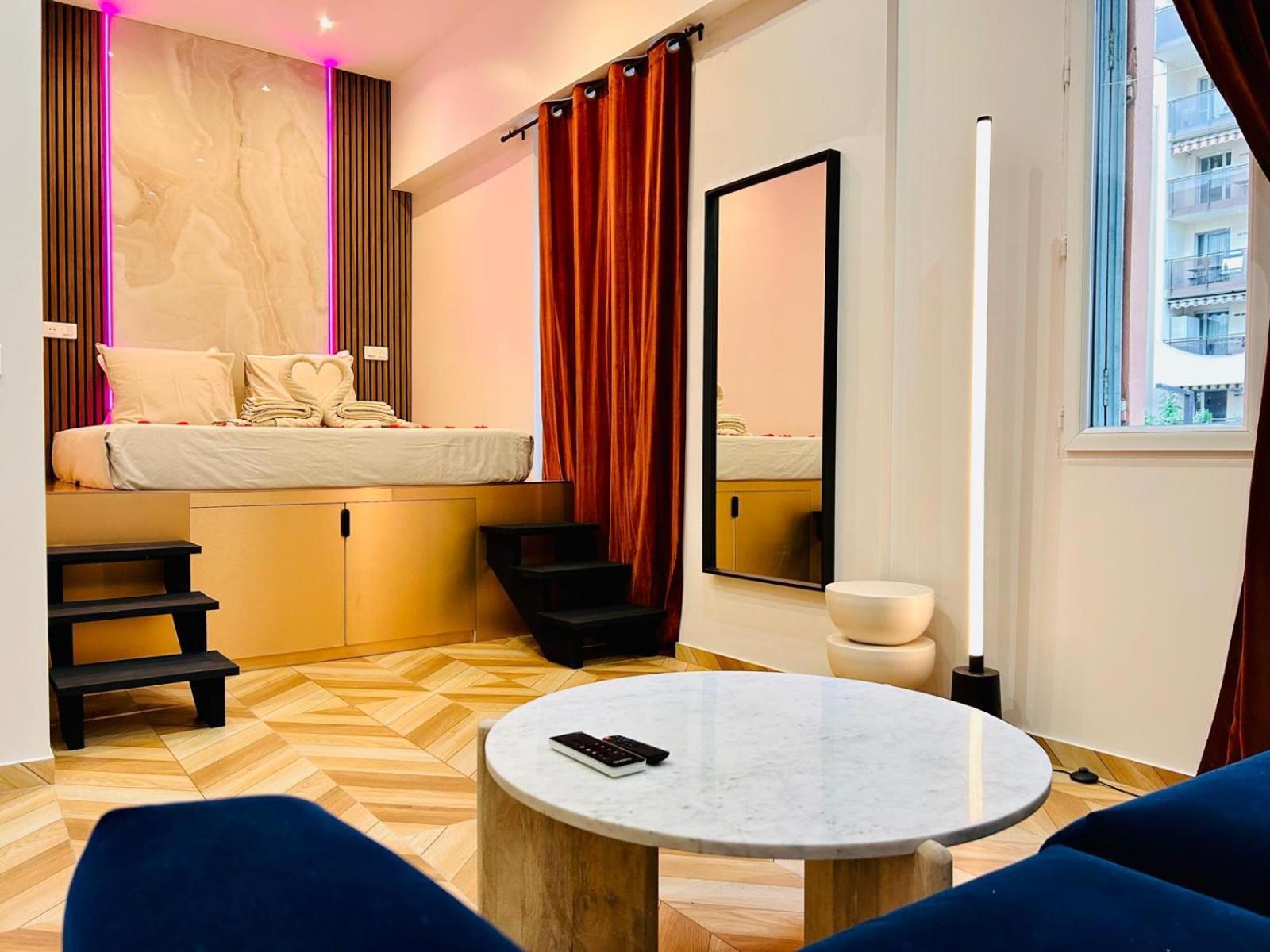 Intimate Escape - Seaside - Spa Bath - Wifi - Ac Nice Exteriér fotografie